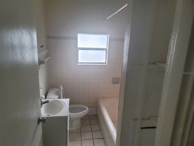 2035 10TH STREET S, St Petersburg, FL 33705