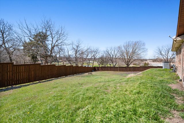 895 Bardin Road, Grand Prairie, TX 75052