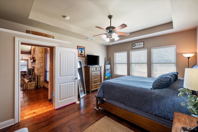 895 Bardin Road, Grand Prairie, TX 75052