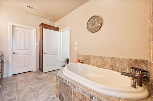 895 Bardin Road, Grand Prairie, TX 75052