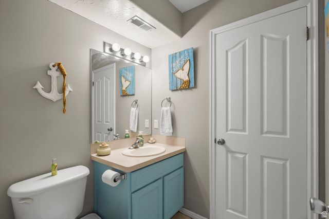 1032 SARA LN, Ogden, UT 84404