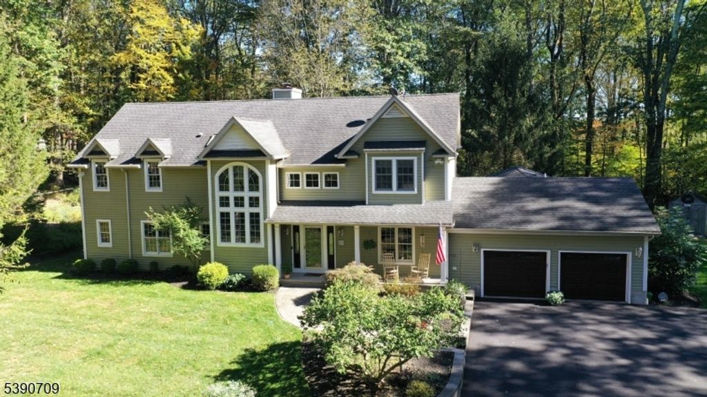 121 Cliffwood Rd, Chester Twp., NJ 07930