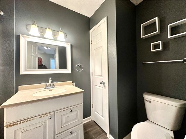 507 Maplewood Drive, Center Point, IA 52213