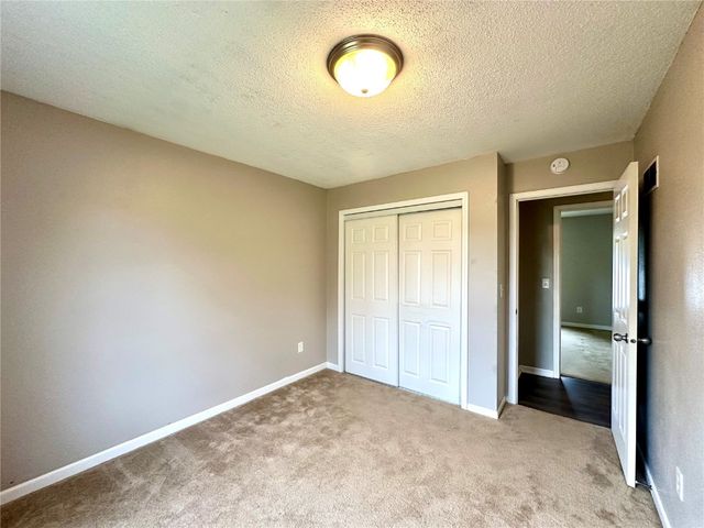 507 Maplewood Drive, Center Point, IA 52213