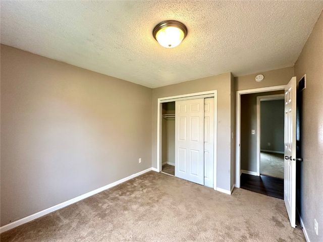 507 Maplewood Drive, Center Point, IA 52213