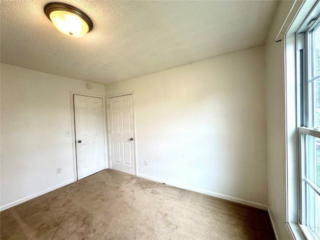 507 Maplewood Drive, Center Point, IA 52213