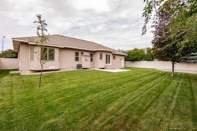 4011 Shadow Mountain Trail, Idaho Falls, ID 83404