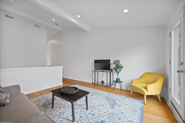 1125 Belvedere Street, Cincinnati, OH 45202