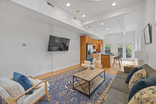 1125 Belvedere Street, Cincinnati, OH 45202