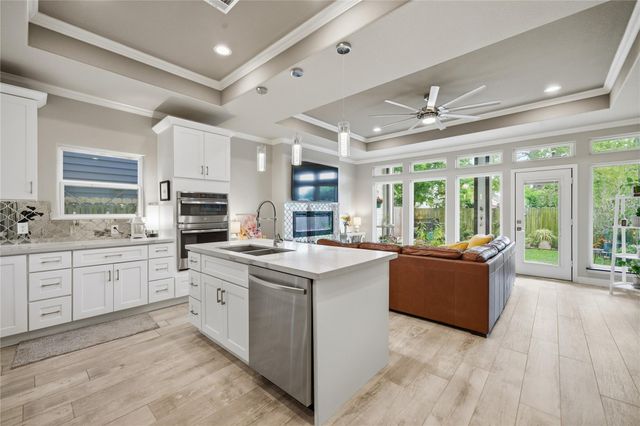 4412 New Orleans Street B, Houston, TX 77020