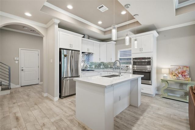 4412 New Orleans Street B, Houston, TX 77020