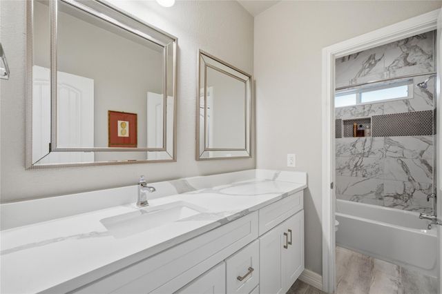 4412 New Orleans Street B, Houston, TX 77020