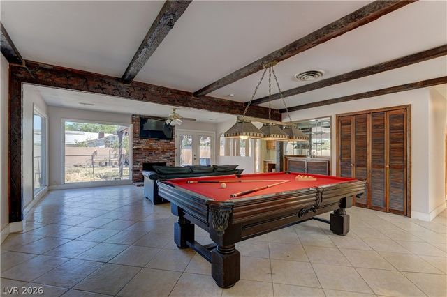 4204 Woodcrest Road, Las Vegas, NV 89121