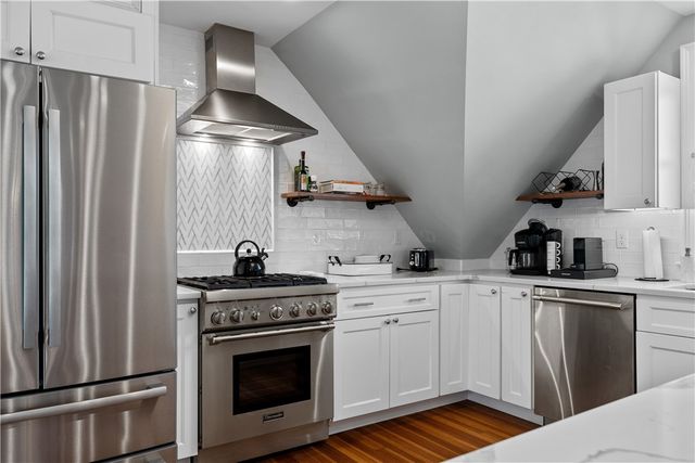 567 Bristol Ferry Road 3, Portsmouth, RI 02871