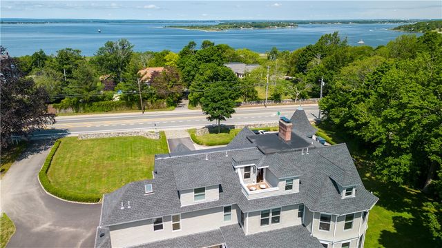 567 Bristol Ferry Road 3, Portsmouth, RI 02871