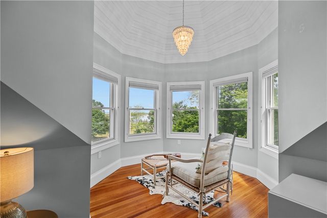 567 Bristol Ferry Road 3, Portsmouth, RI 02871