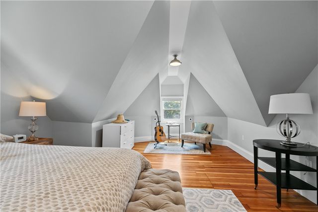 567 Bristol Ferry Road 3, Portsmouth, RI 02871