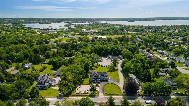 567 Bristol Ferry Road 3, Portsmouth, RI 02871