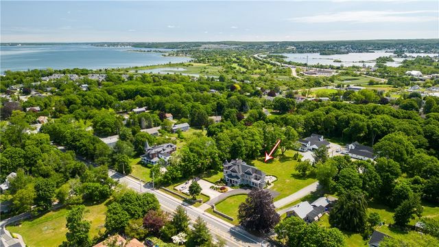 567 Bristol Ferry Road 3, Portsmouth, RI 02871