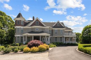 567 Bristol Ferry Road 3, Portsmouth, RI 02871