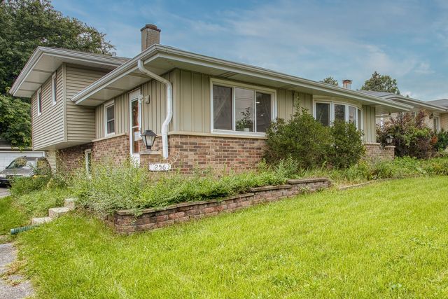 256 N Grace Street, Lombard, IL 60148