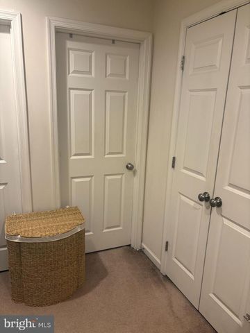 7819 FIVE OAKS CT, Glen Burnie, MD 21061