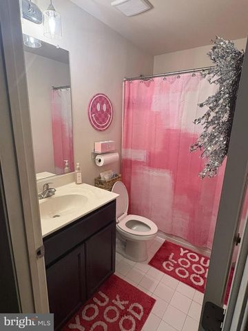 7819 FIVE OAKS CT, Glen Burnie, MD 21061