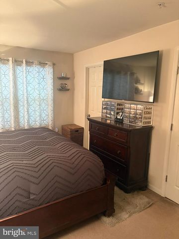 7819 FIVE OAKS CT, Glen Burnie, MD 21061