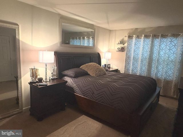 7819 FIVE OAKS CT, Glen Burnie, MD 21061