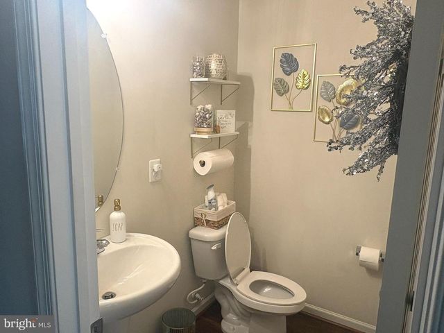 7819 FIVE OAKS CT, Glen Burnie, MD 21061