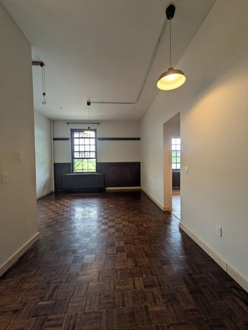 16 Balmoral Street 415, Andover, MA 01810