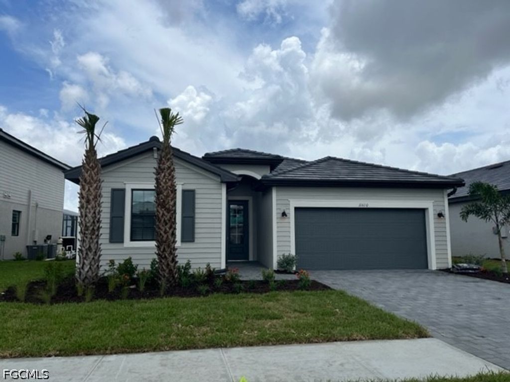 11410 Timber Creek DR, Fort Myers, FL 33913