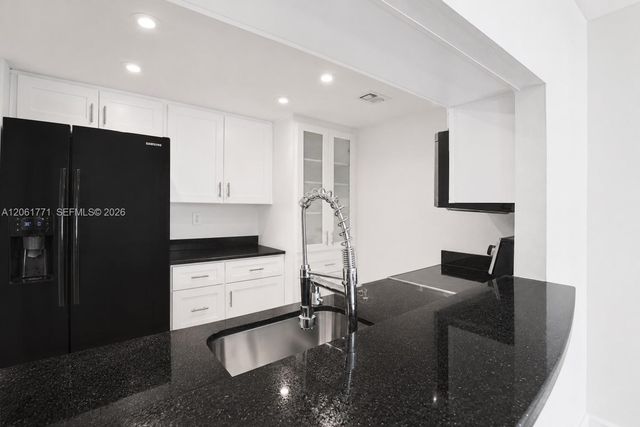 7601 E Treasure Drive 1809, North Bay Village, FL 33141