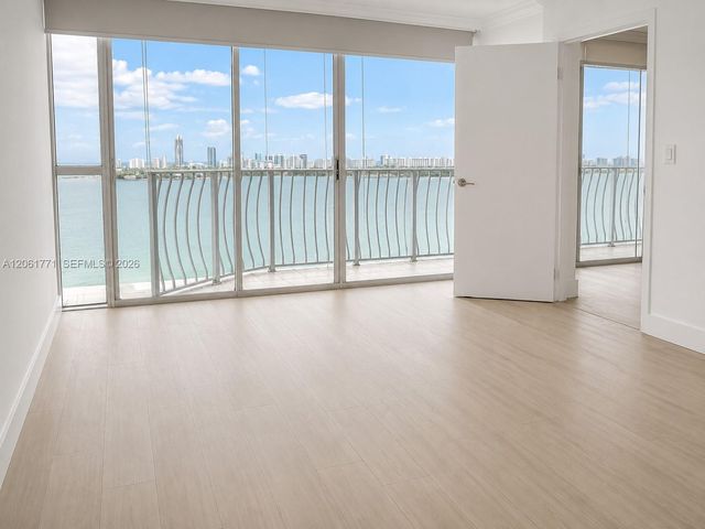 7601 E Treasure Drive 1809, North Bay Village, FL 33141