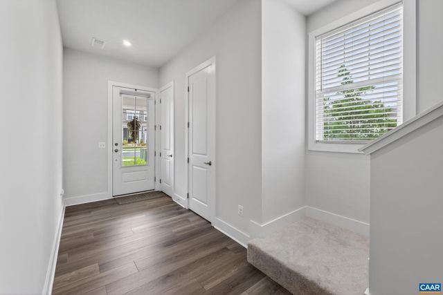 1630 KOCH CT, Charlottesville, VA 22911