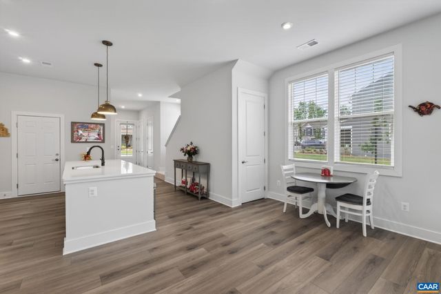 1630 KOCH CT, Charlottesville, VA 22911
