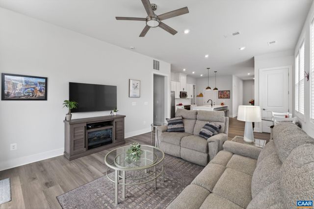 1630 KOCH CT, Charlottesville, VA 22911