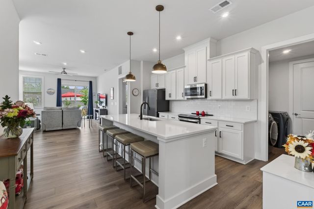 1630 KOCH CT, Charlottesville, VA 22911