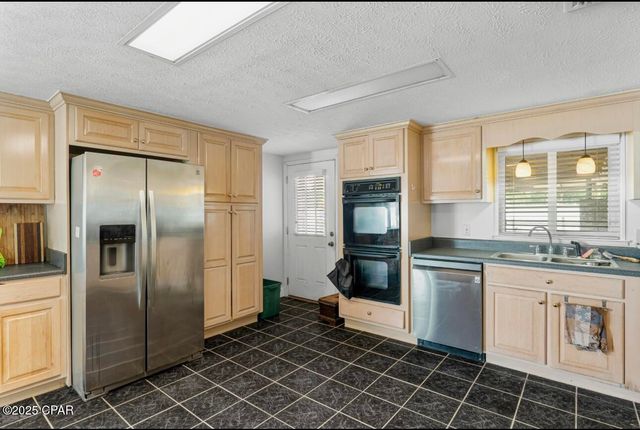 2742 E 390 Highway, Panama City, FL 32405