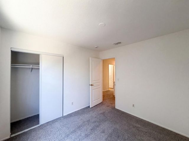 8027 Montevina Dr, Sacramento, CA 95829