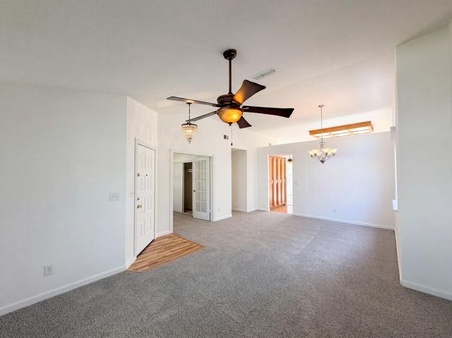 8027 Montevina Dr, Sacramento, CA 95829