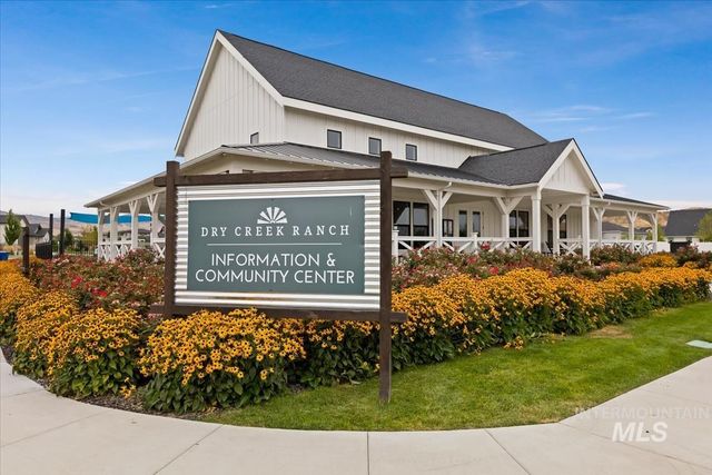 9622 W Sparks Lake Ct, Boise, ID 83714