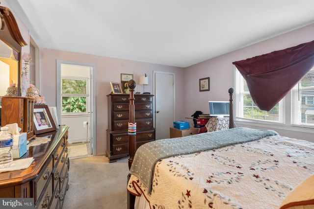 1842 ABERDEEN CIR, Crofton, MD 21114