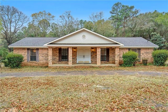 7921 Candlewood Drive, Mobile, AL 36695