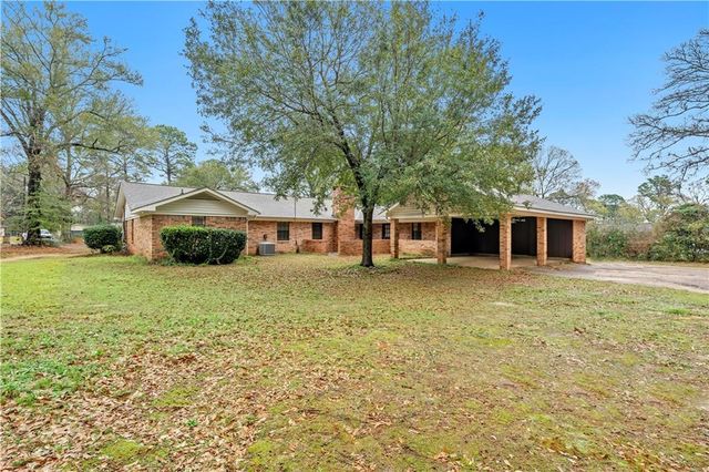 7921 Candlewood Drive, Mobile, AL 36695