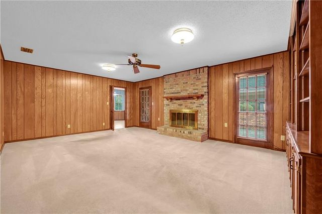 7921 Candlewood Drive, Mobile, AL 36695