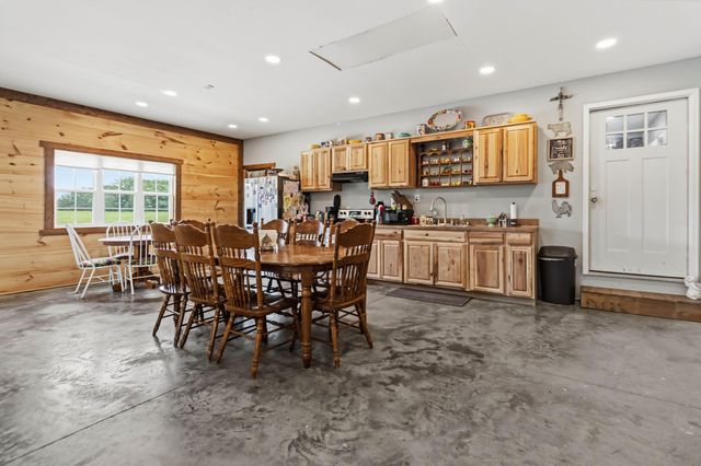 520 Pioneer Lane, Brodhead, KY 40409