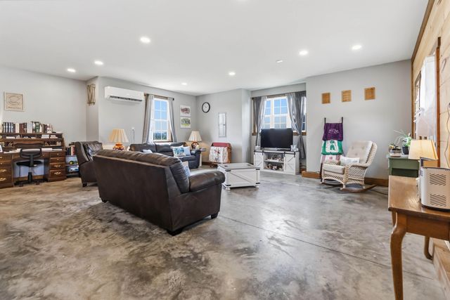 520 Pioneer Lane, Brodhead, KY 40409