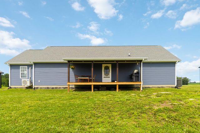 520 Pioneer Lane, Brodhead, KY 40409