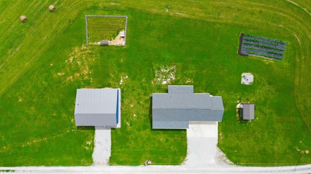 520 Pioneer Lane, Brodhead, KY 40409